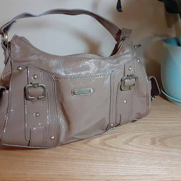 Naturalizer Shiny Faux Patent Leather Light Tan Taupe Handbag Purse - Picture 1 of 16